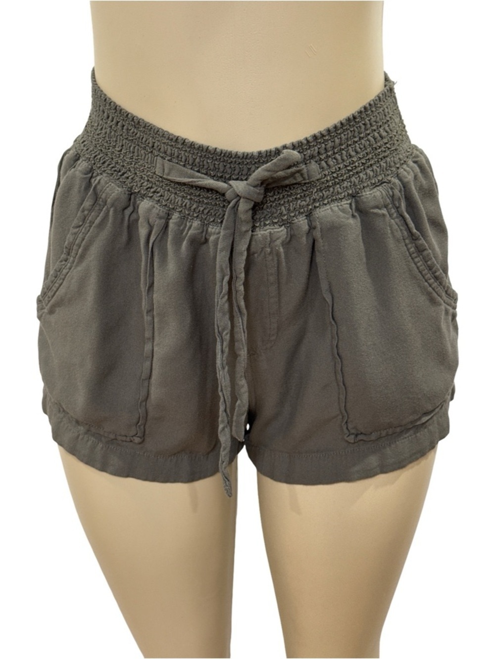 Ciso Olive Smocked Waist Tie-Front Casual Shorts Olive Green.